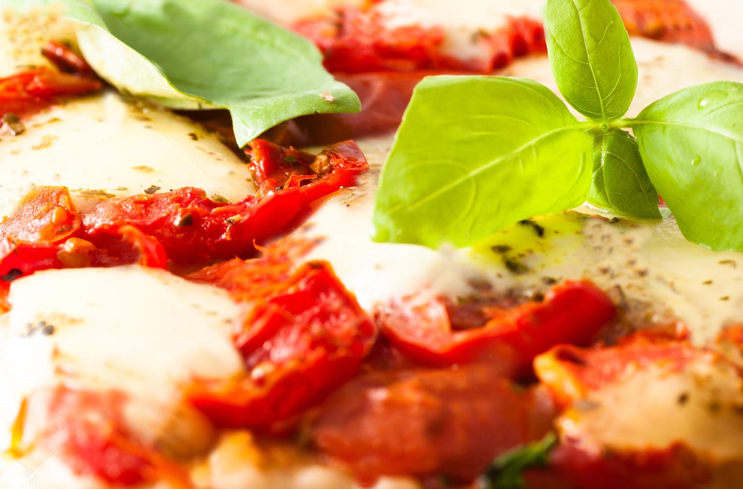 Cheesy Duz It Mobile Woodfire Pizza Catering