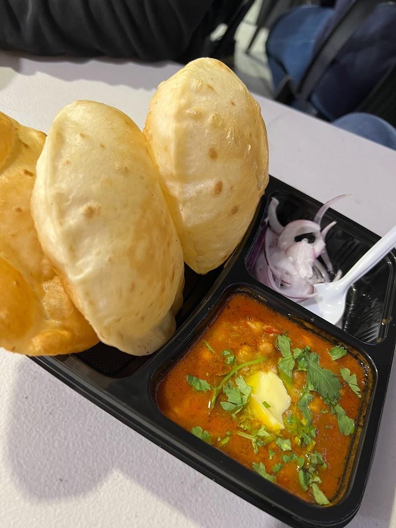 Melbourne CHOWK - Cragieburn