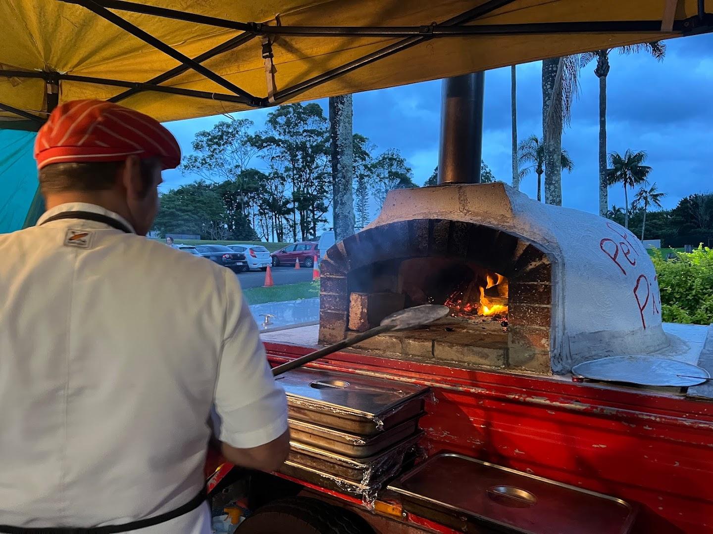 Peppe Pizza Catering Byron Bay