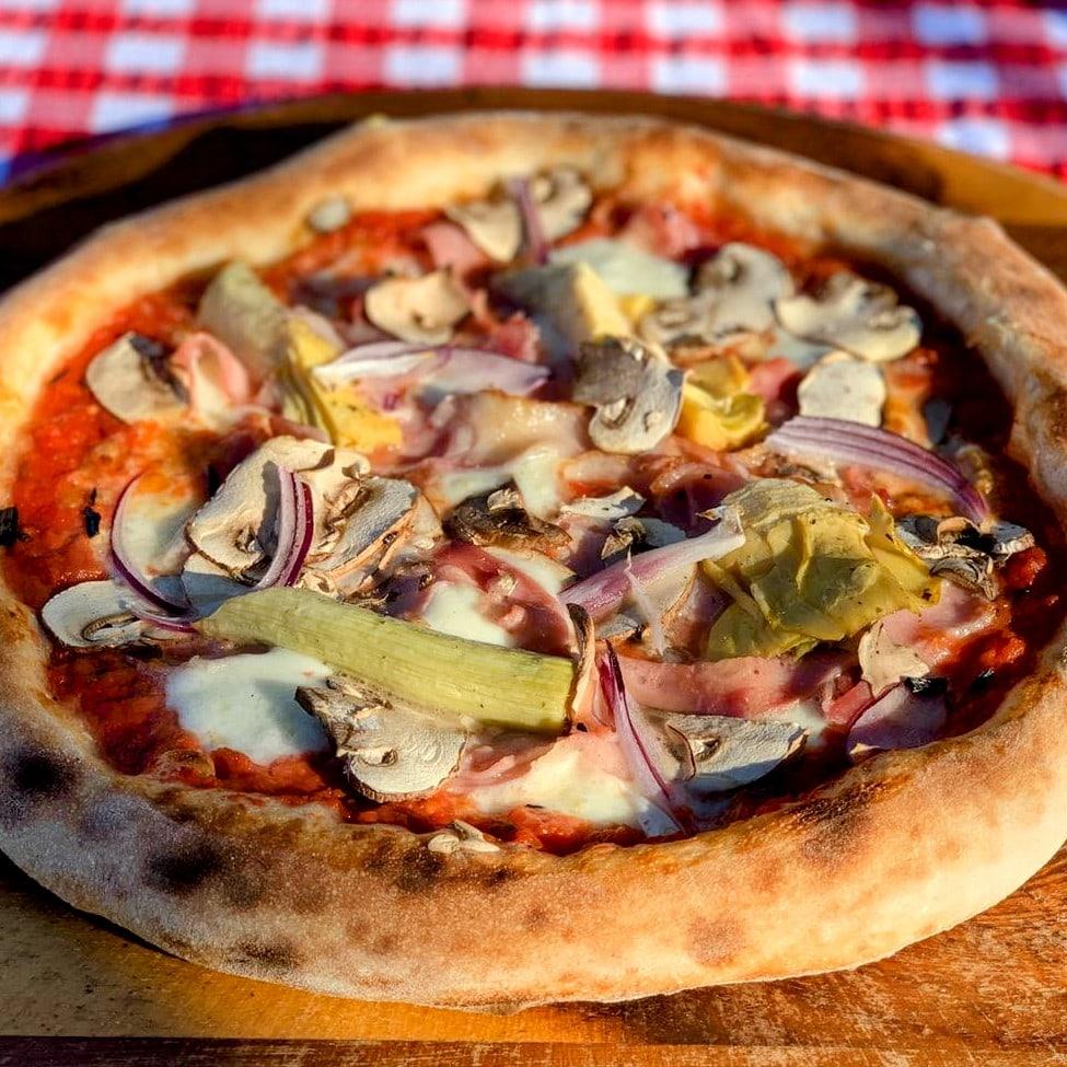 Mo's Artisan Wood Fired Pizza