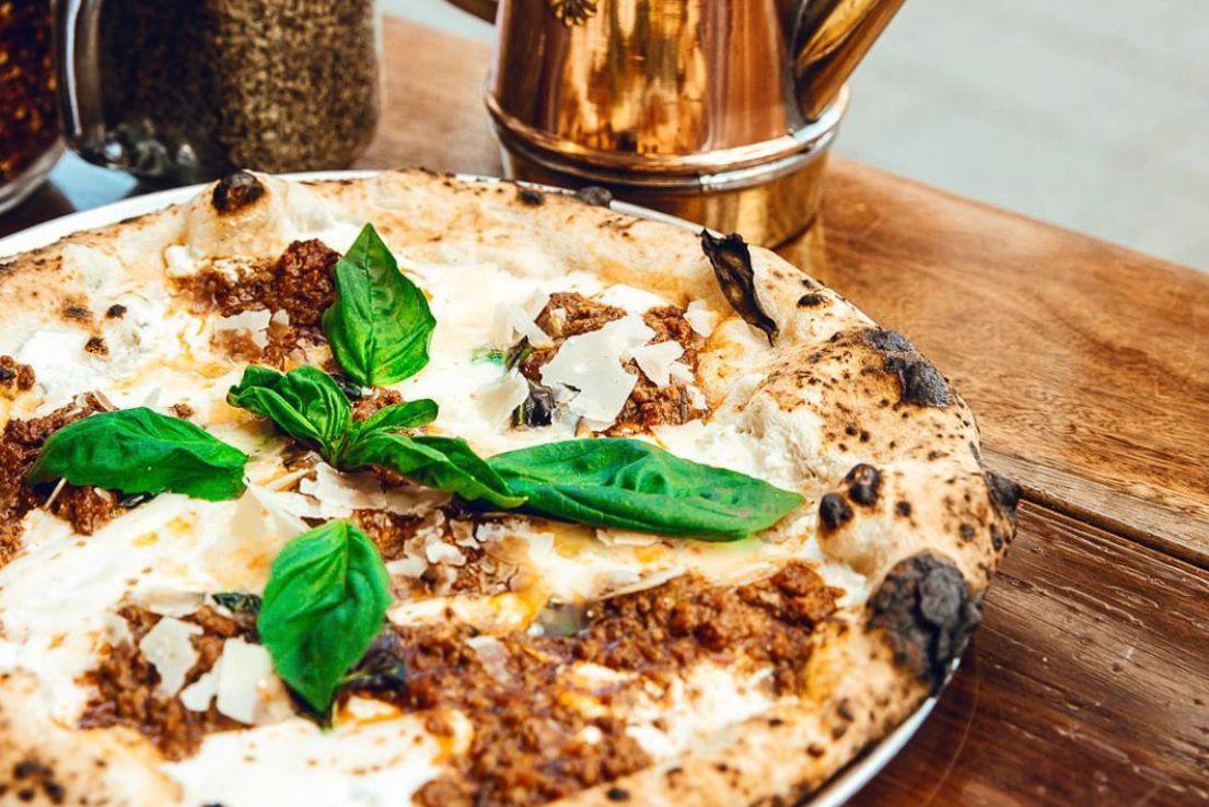 Happy As Larry Pizza Truck