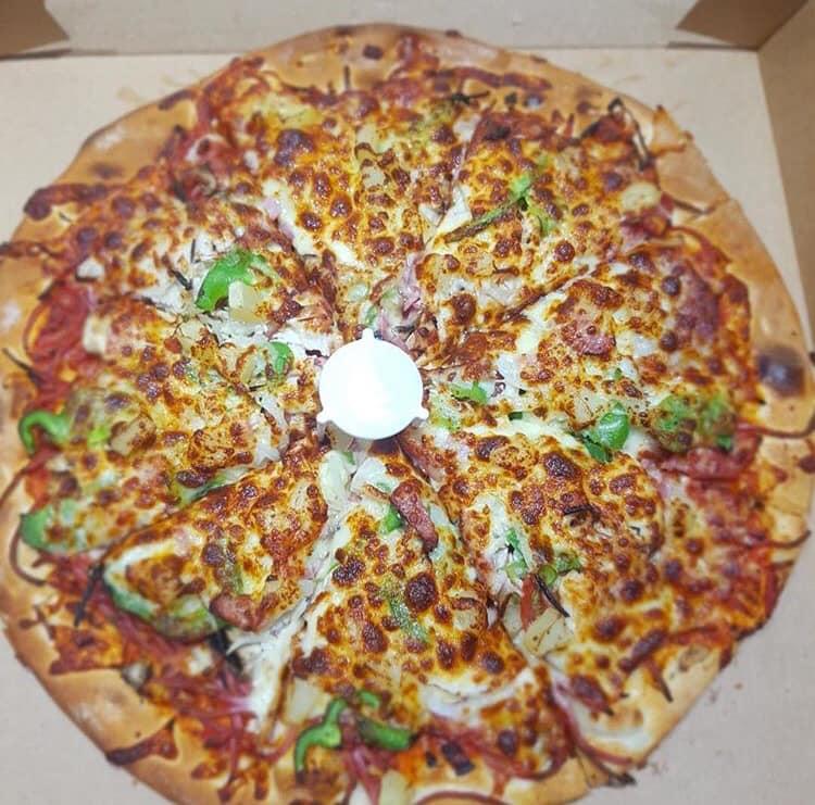 Rej's Old Skool Pizza